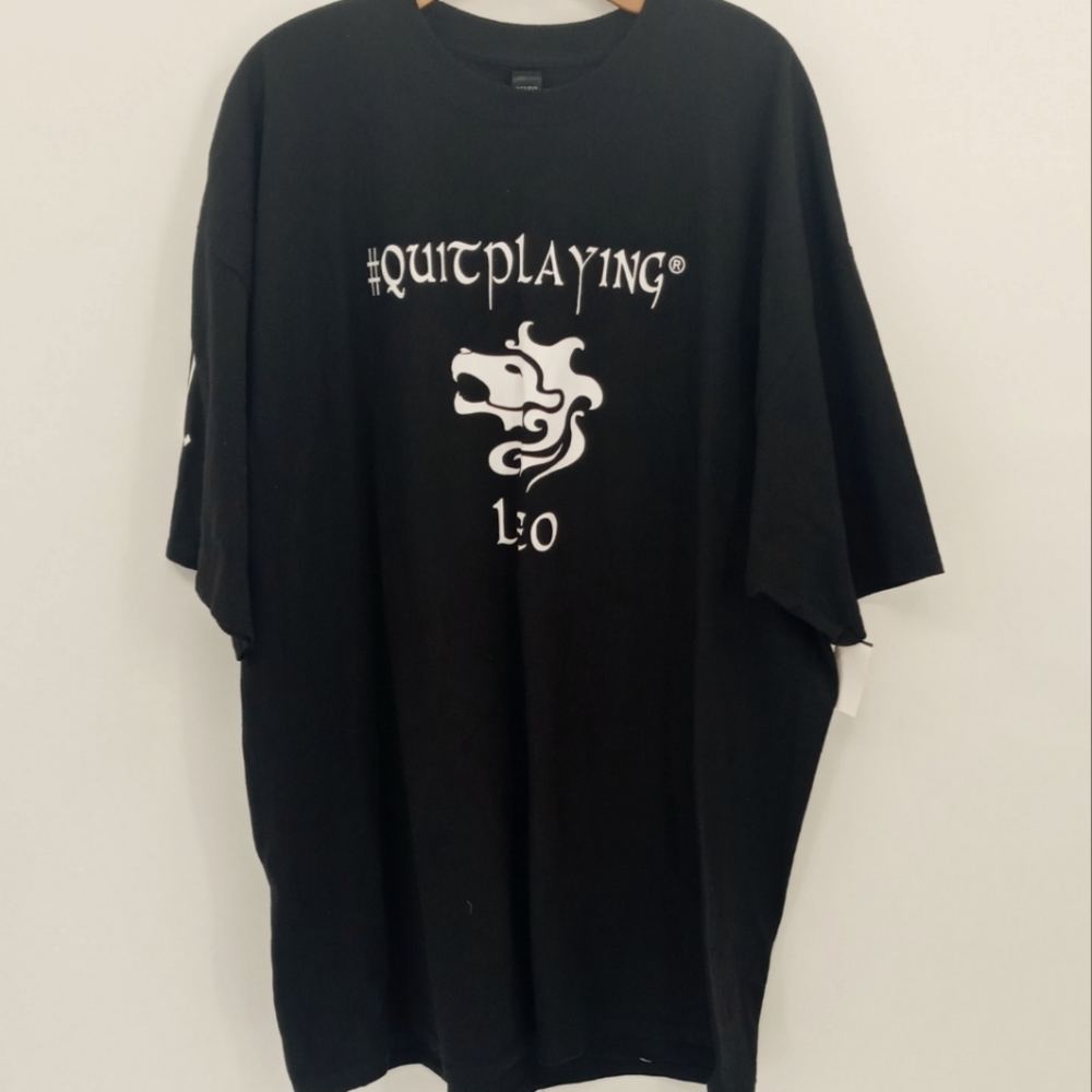 "Leo" Graphic T-Shirt